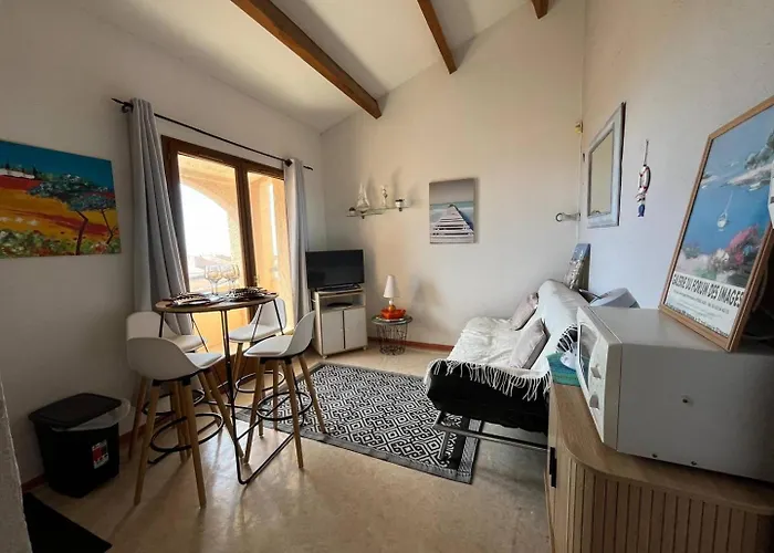 T2 Vue - Pierre La 4med97 * Saint-Pierre-la-Mer (Aude)